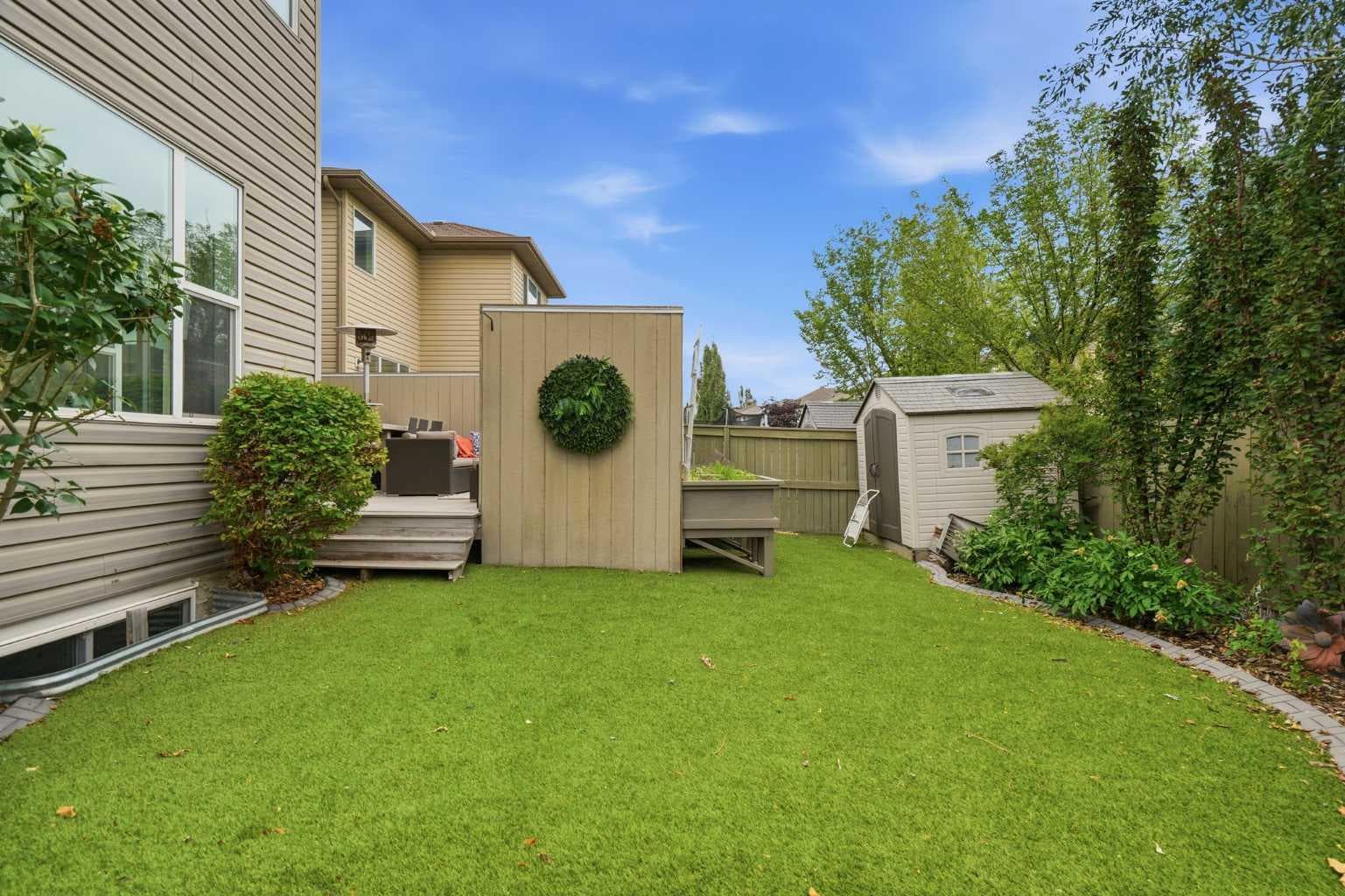 160 Brightoncrest Manor SE