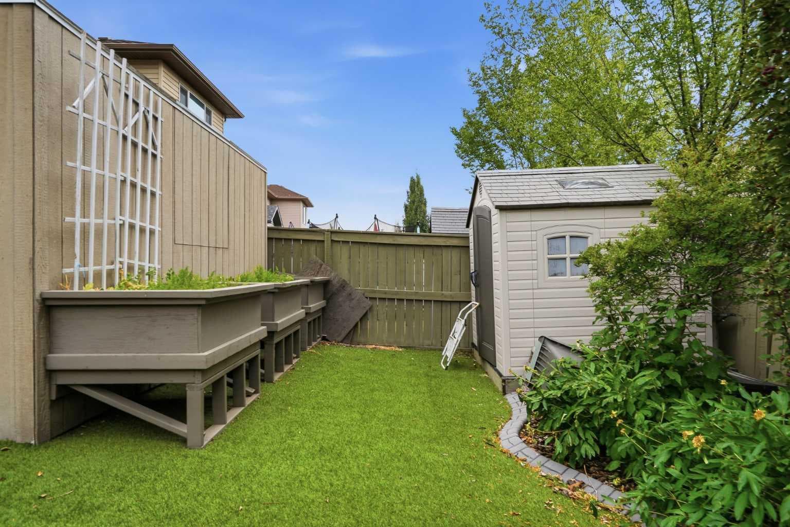 160 Brightoncrest Manor SE