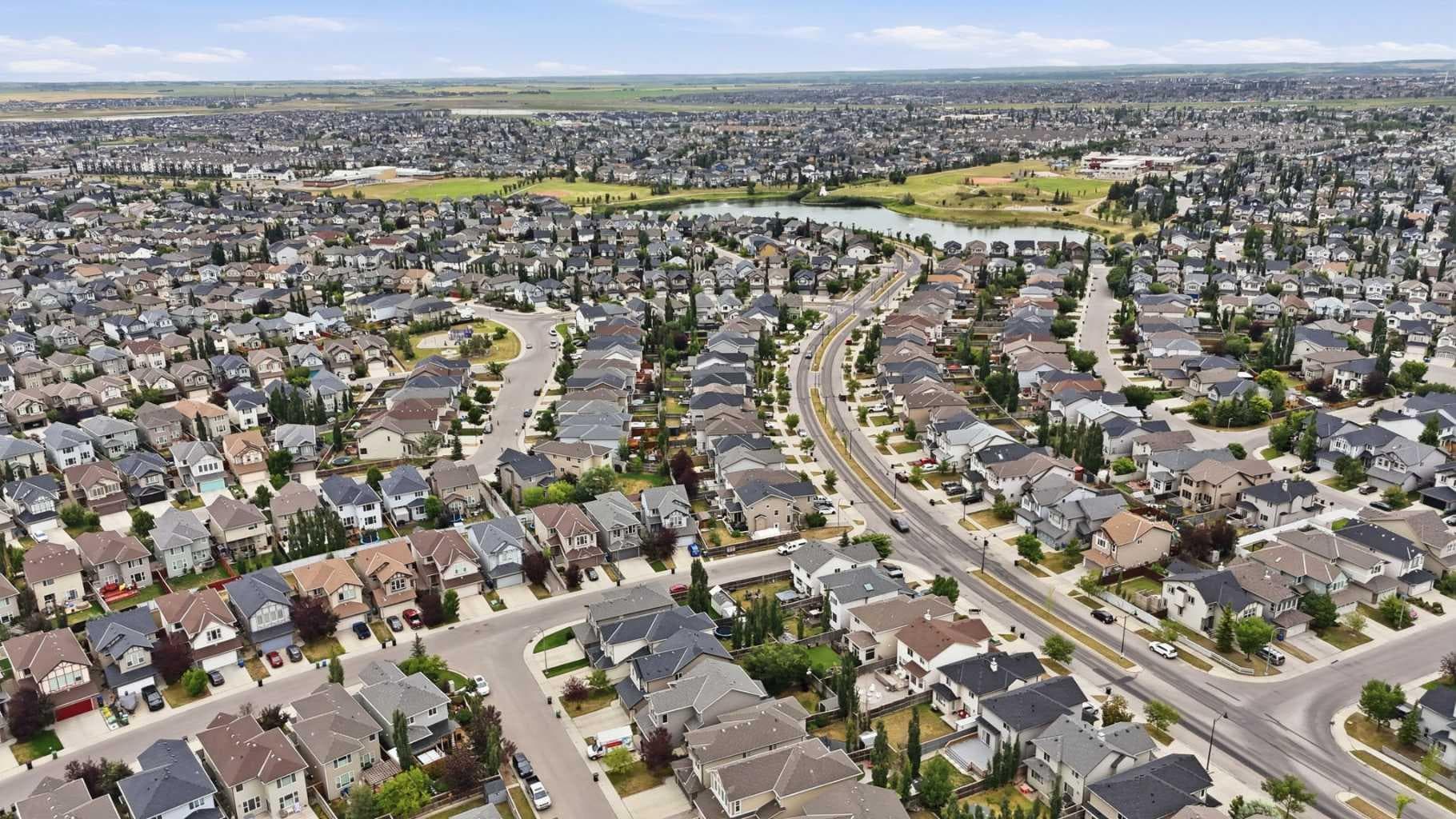160 Brightoncrest Manor SE