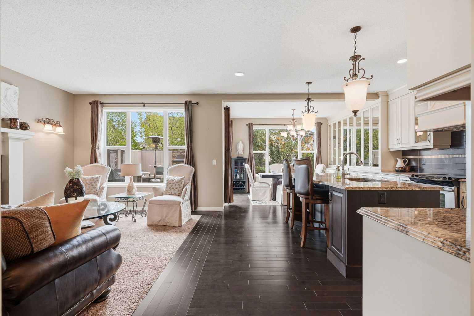 160 Brightoncrest Manor SE