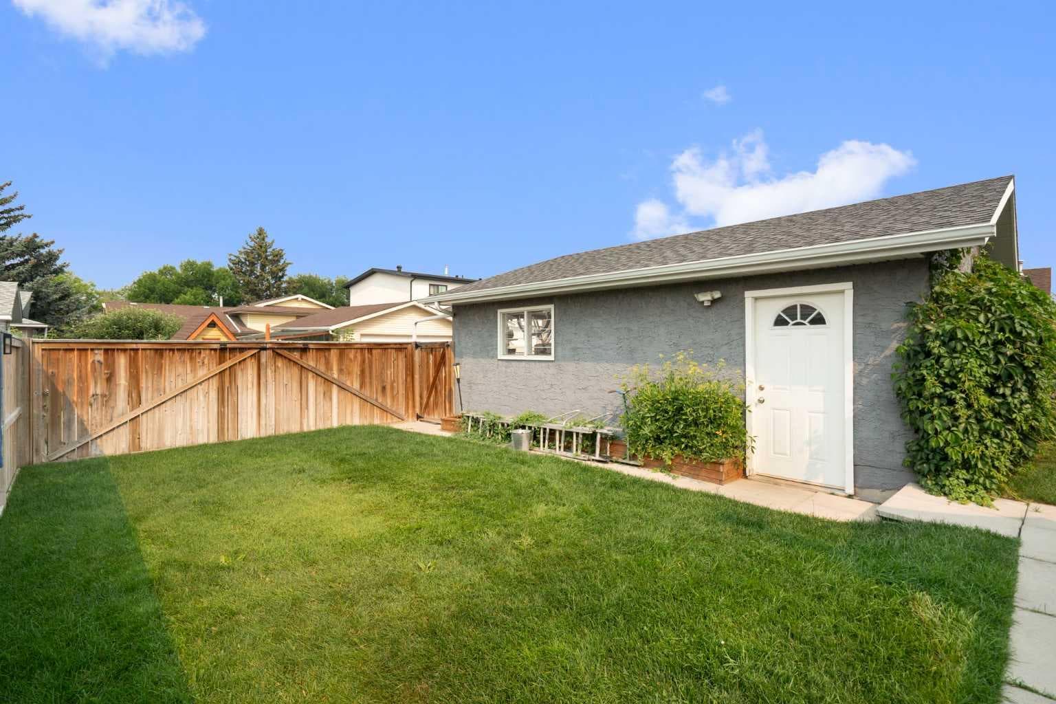 172 Rundlefield Crescent NE