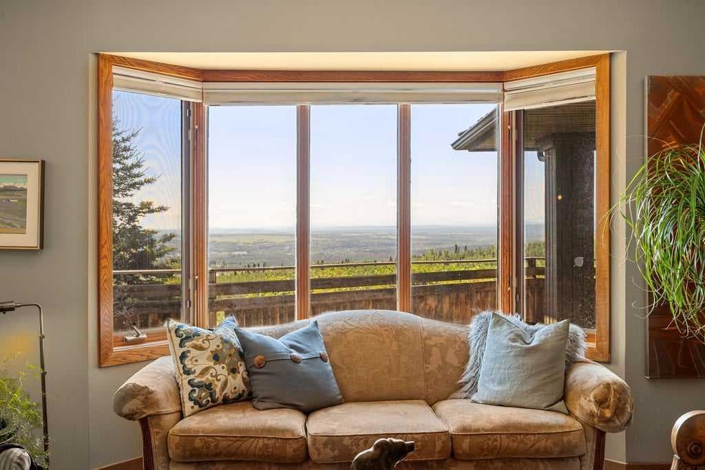 19 Westbluff Place 
