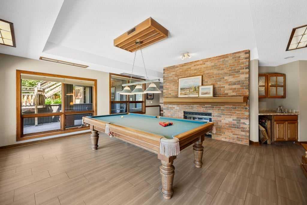 19 Westbluff Place 