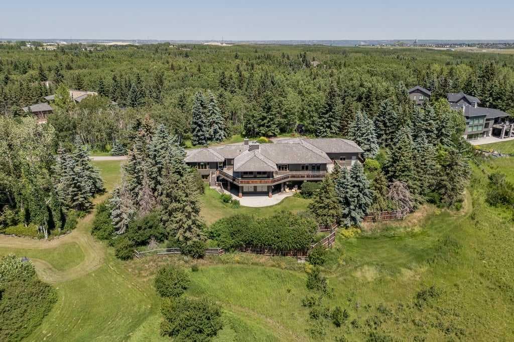 19 Westbluff Place 