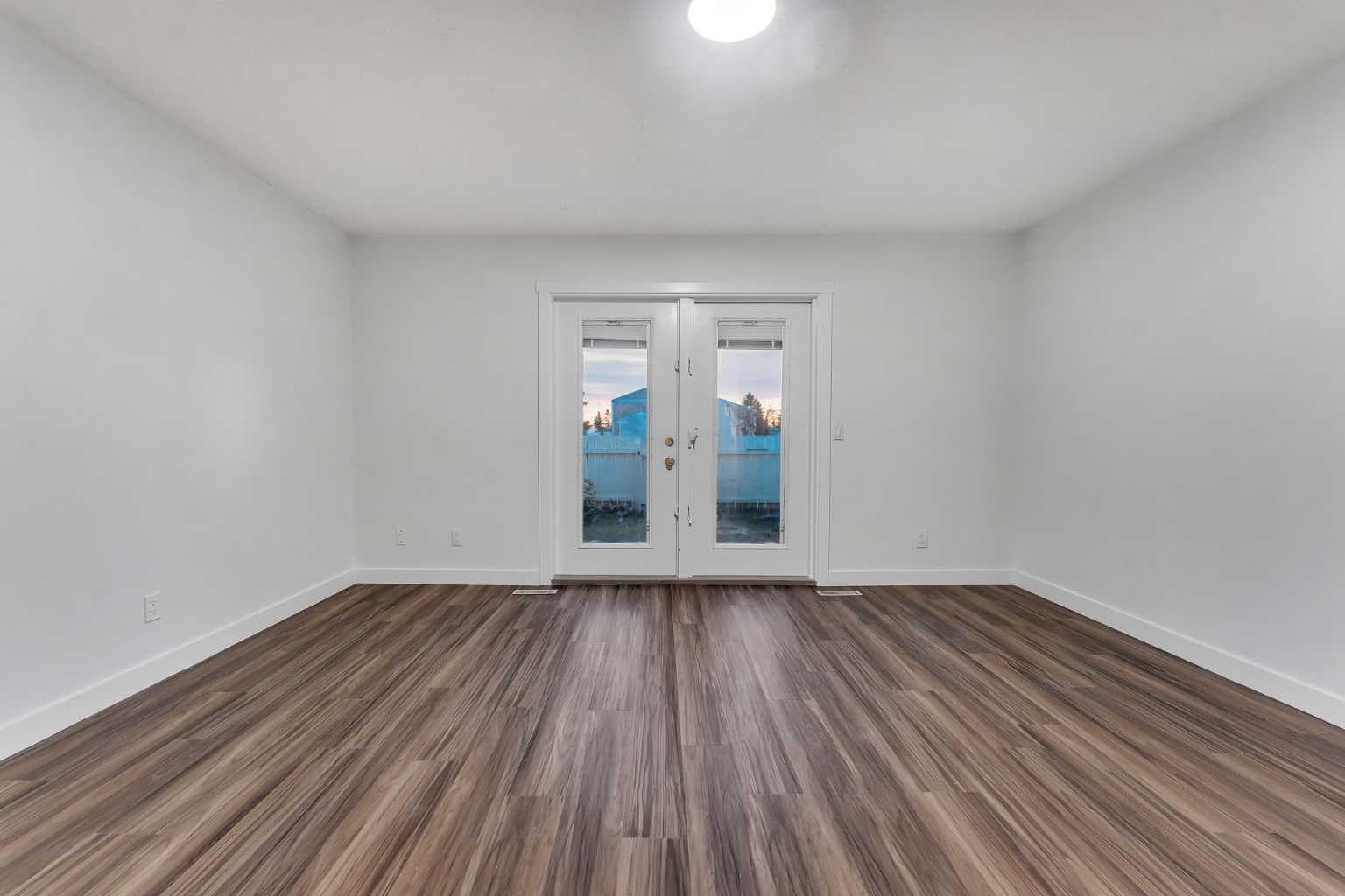 429 Georgian Villas NE