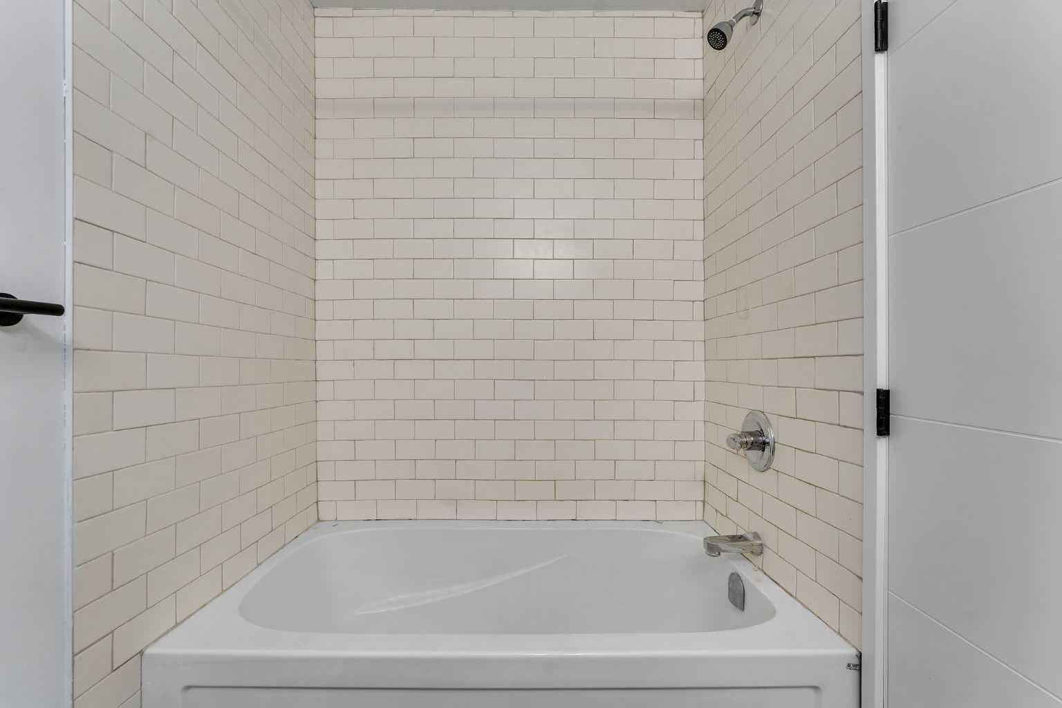 429 Georgian Villas NE