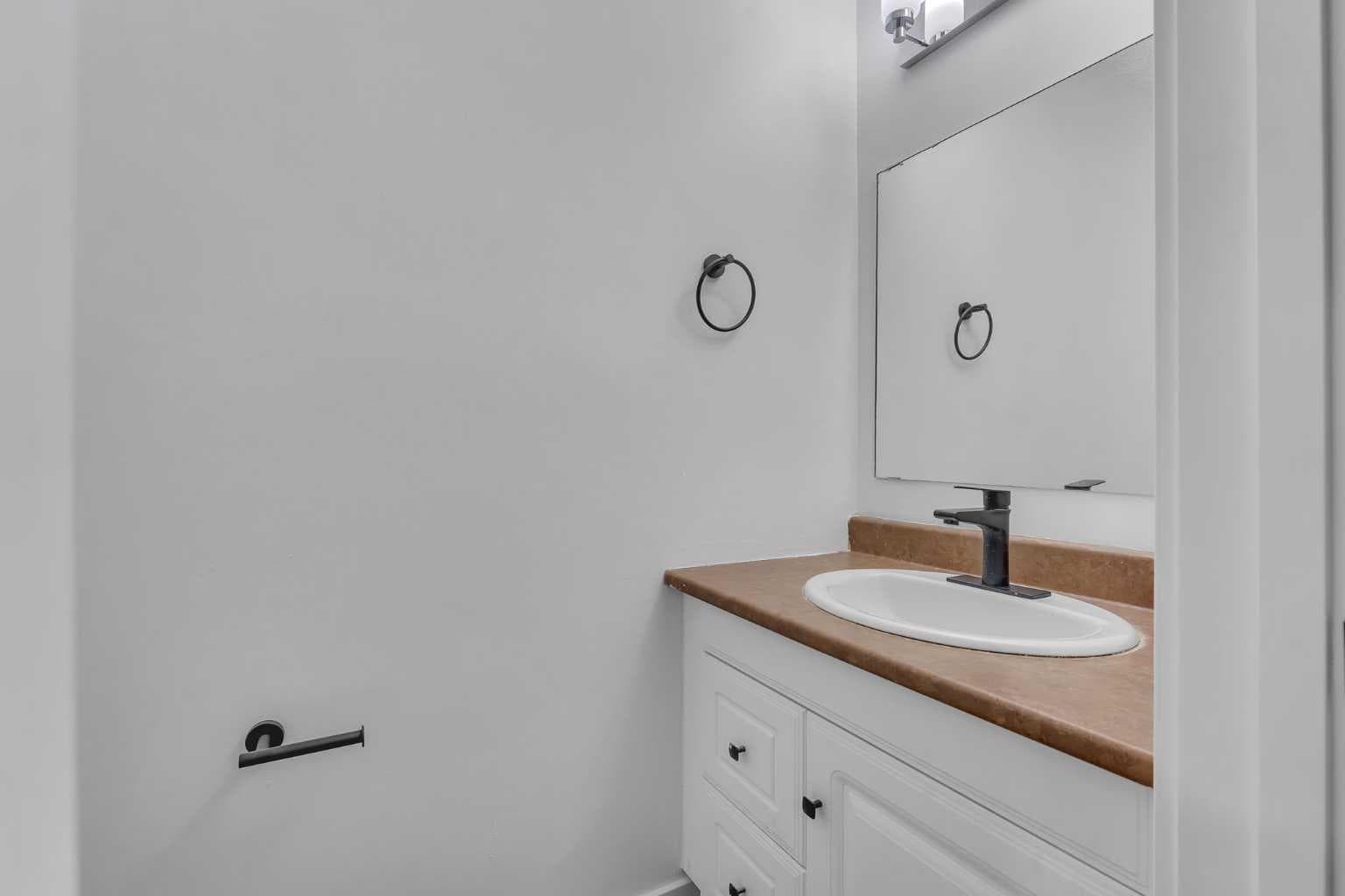 429 Georgian Villas NE