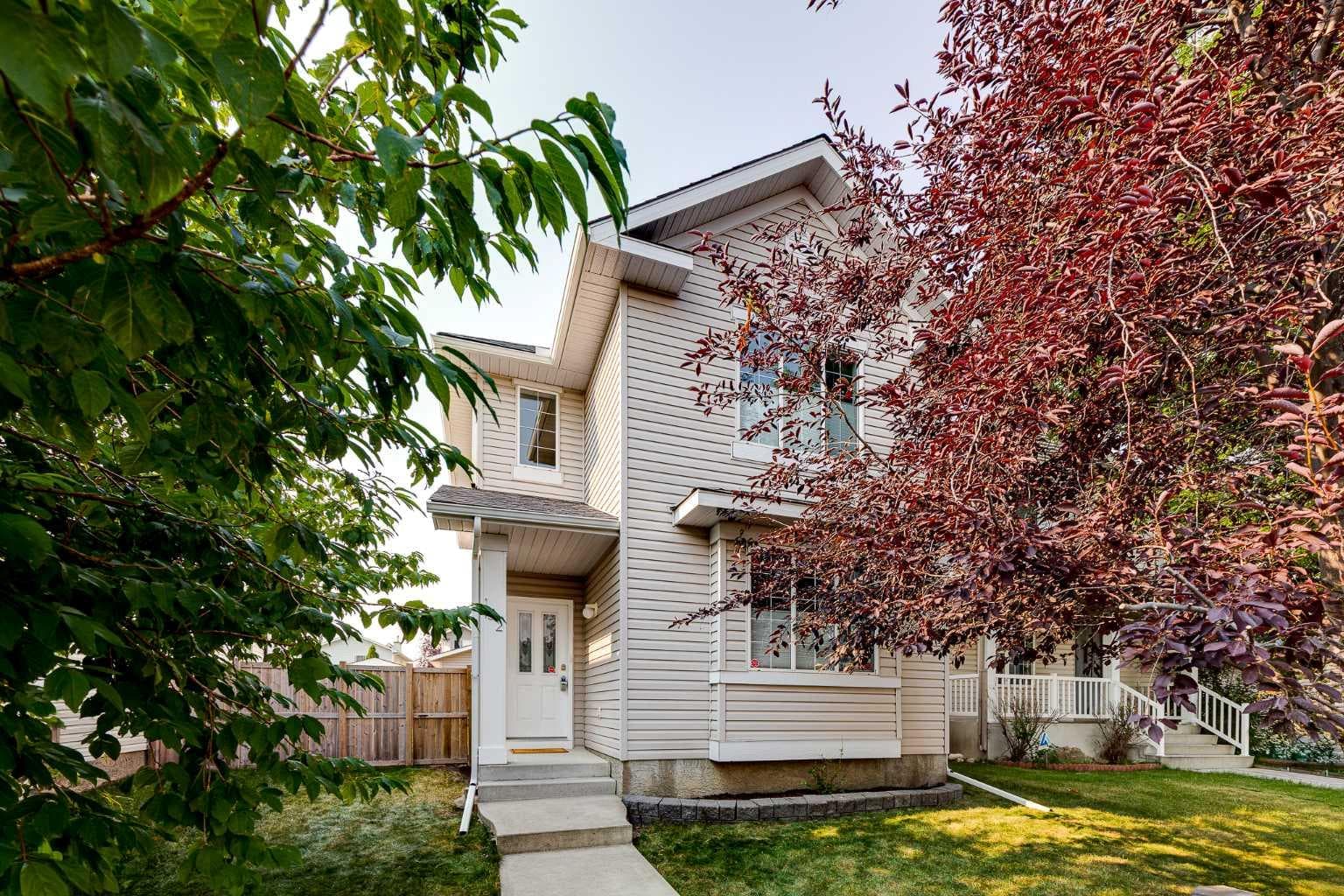 152 Covewood Green NE