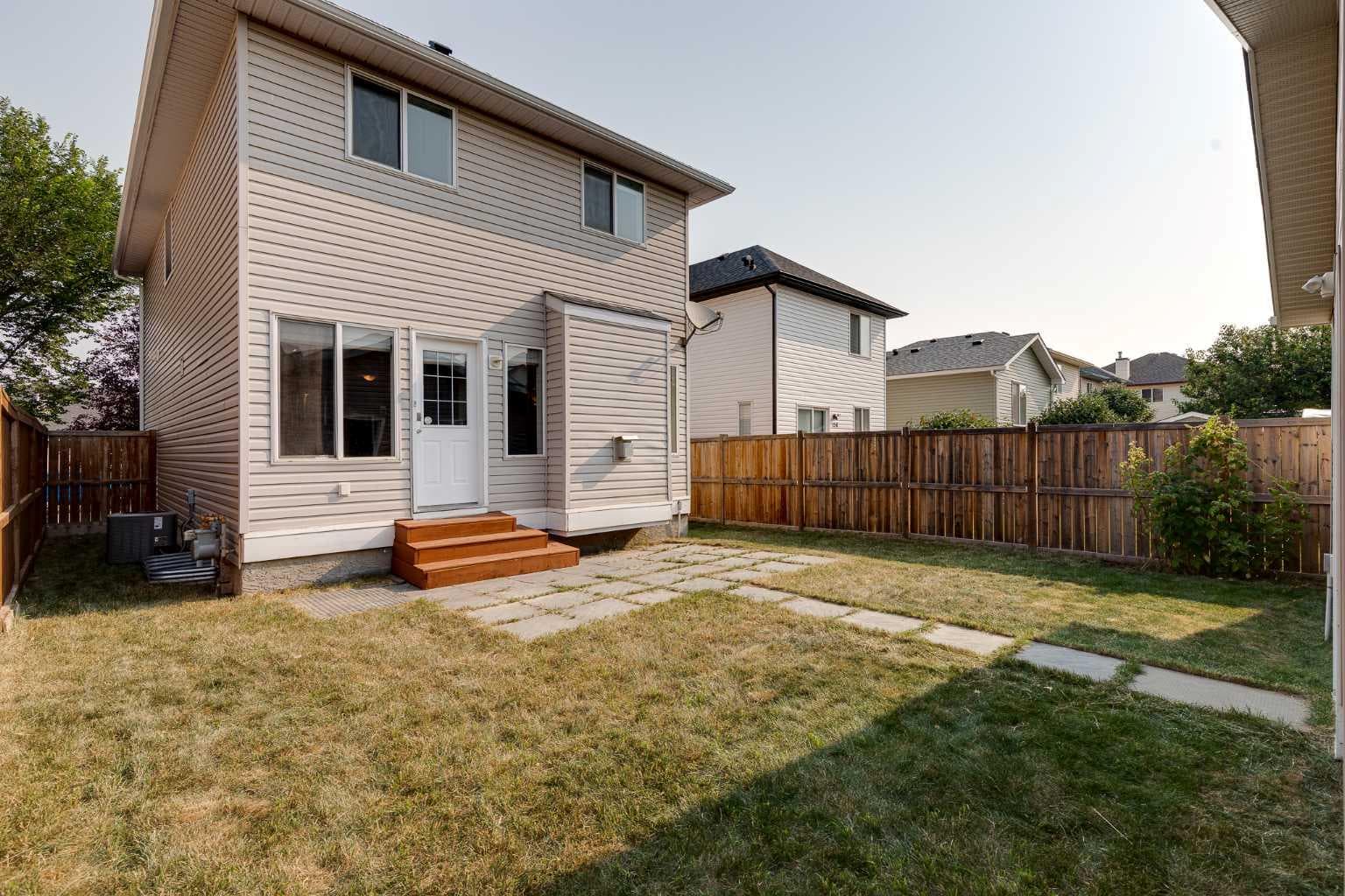 152 Covewood Green NE