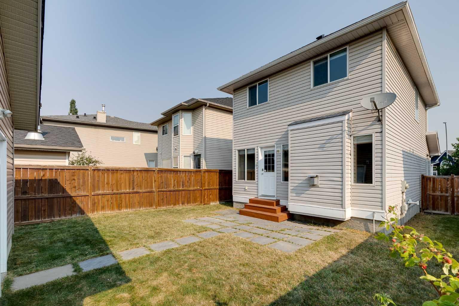 152 Covewood Green NE