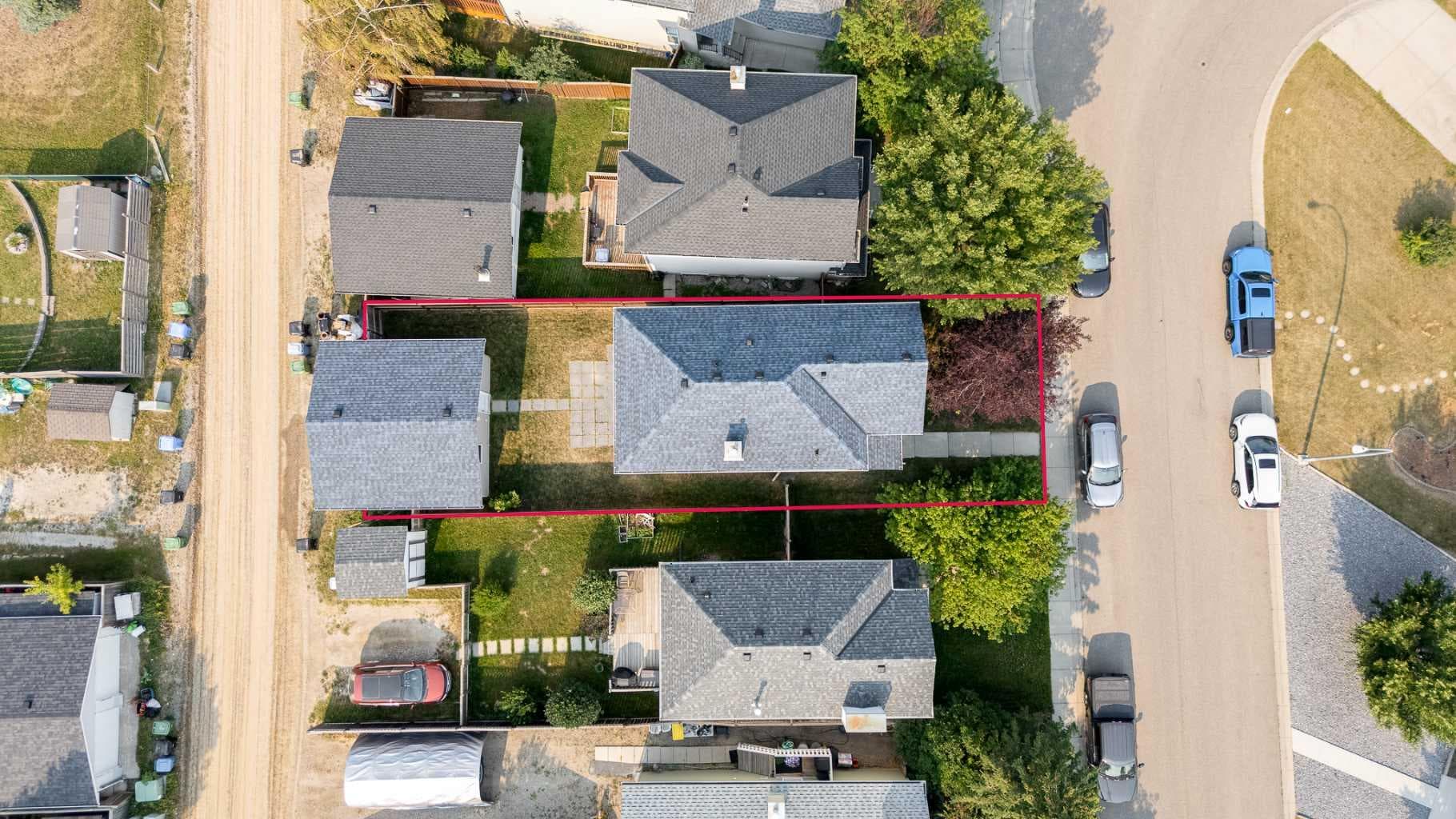 152 Covewood Green NE
