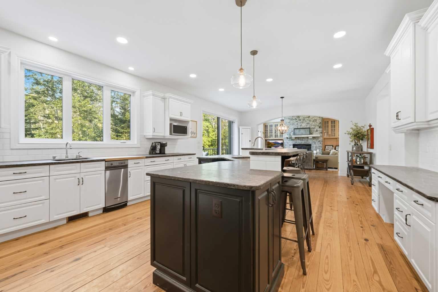 31250 Woodland Way 