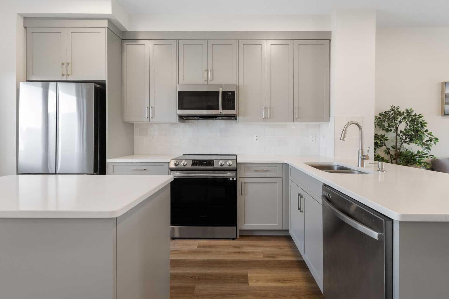251 Lucas Boulevard NW