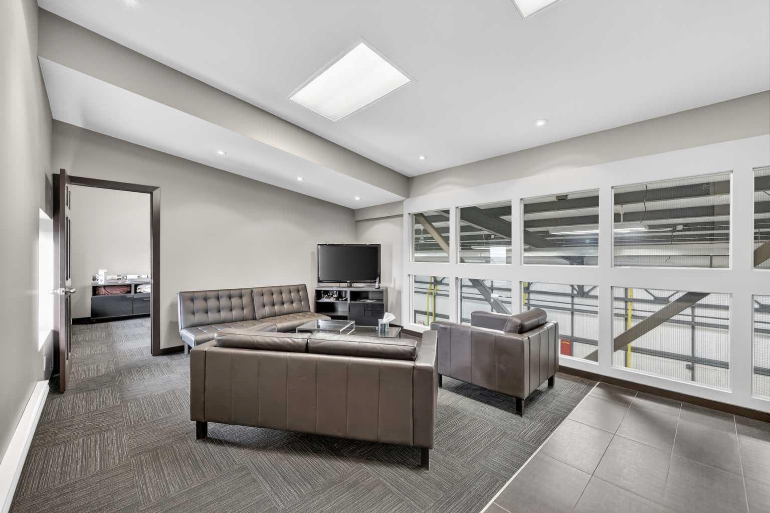 624 De Havilland Way 
