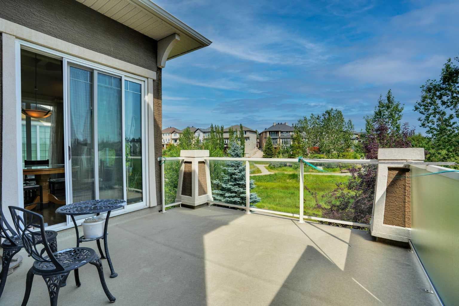 126 Panatella Crescent NW
