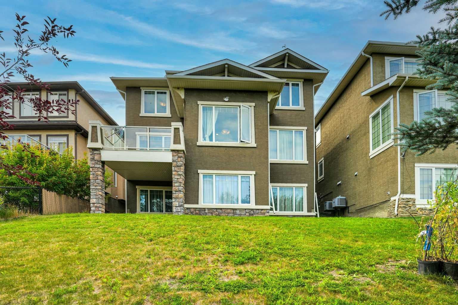 126 Panatella Crescent NW