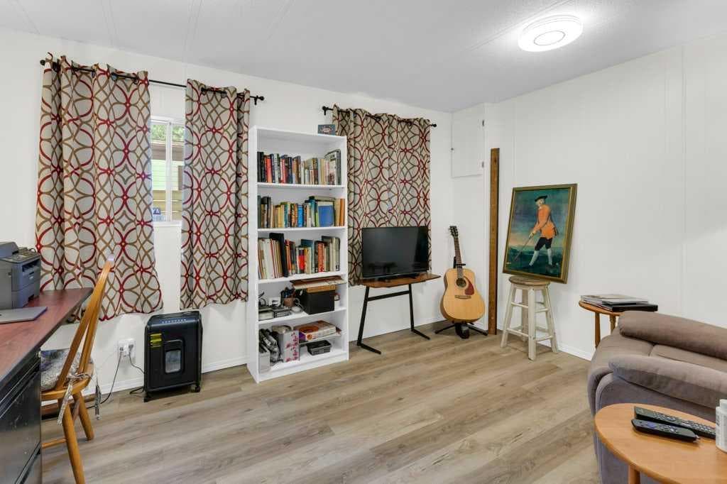 110, 99 Arbour Lake Road  