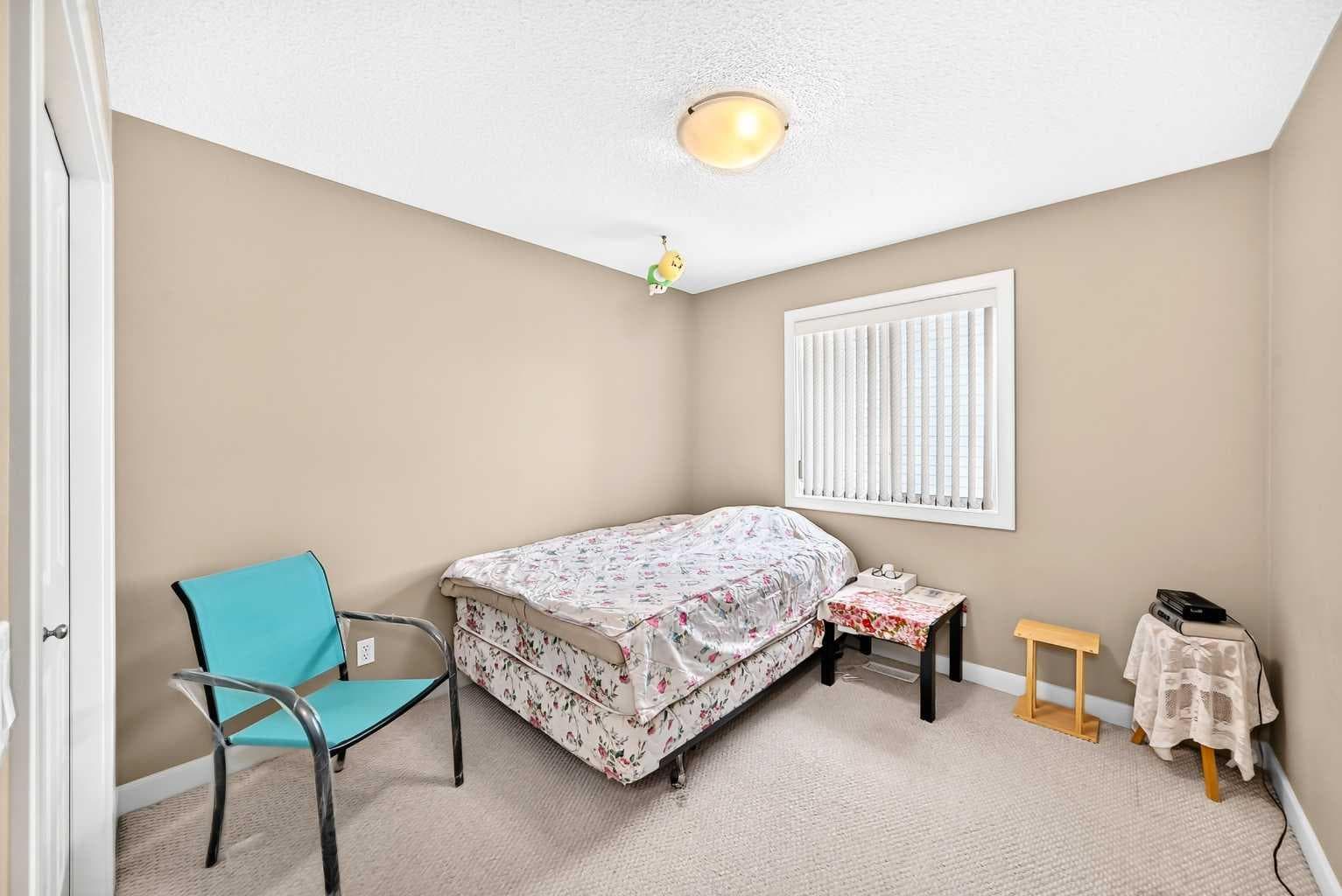 505 Kincora Bay NW