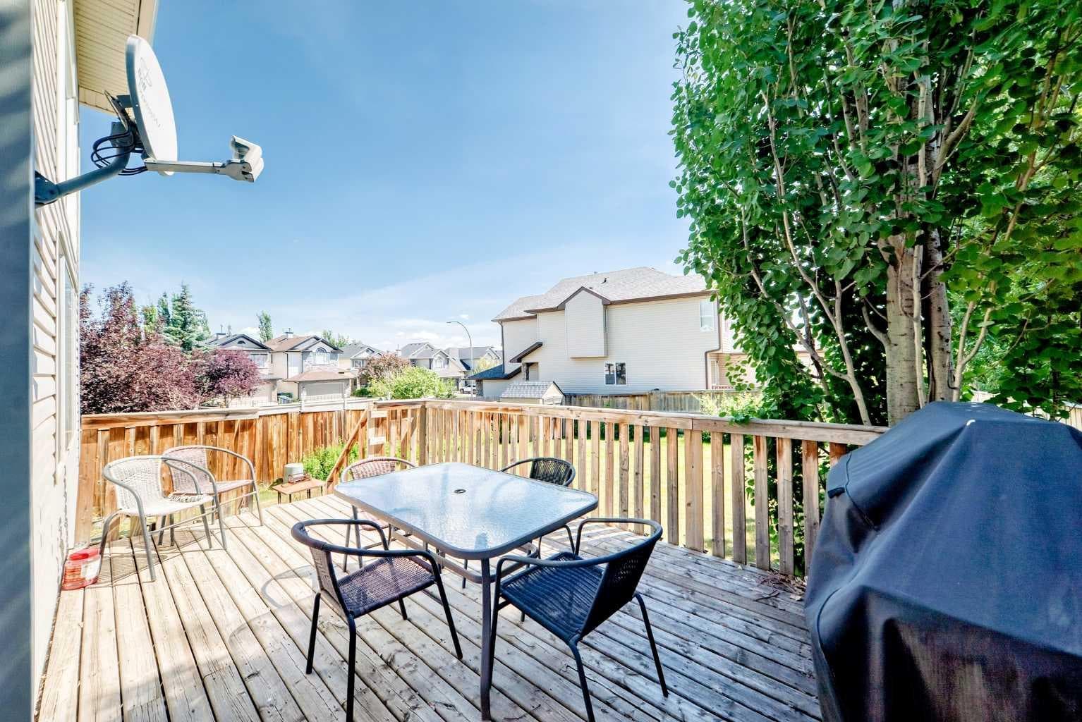 505 Kincora Bay NW