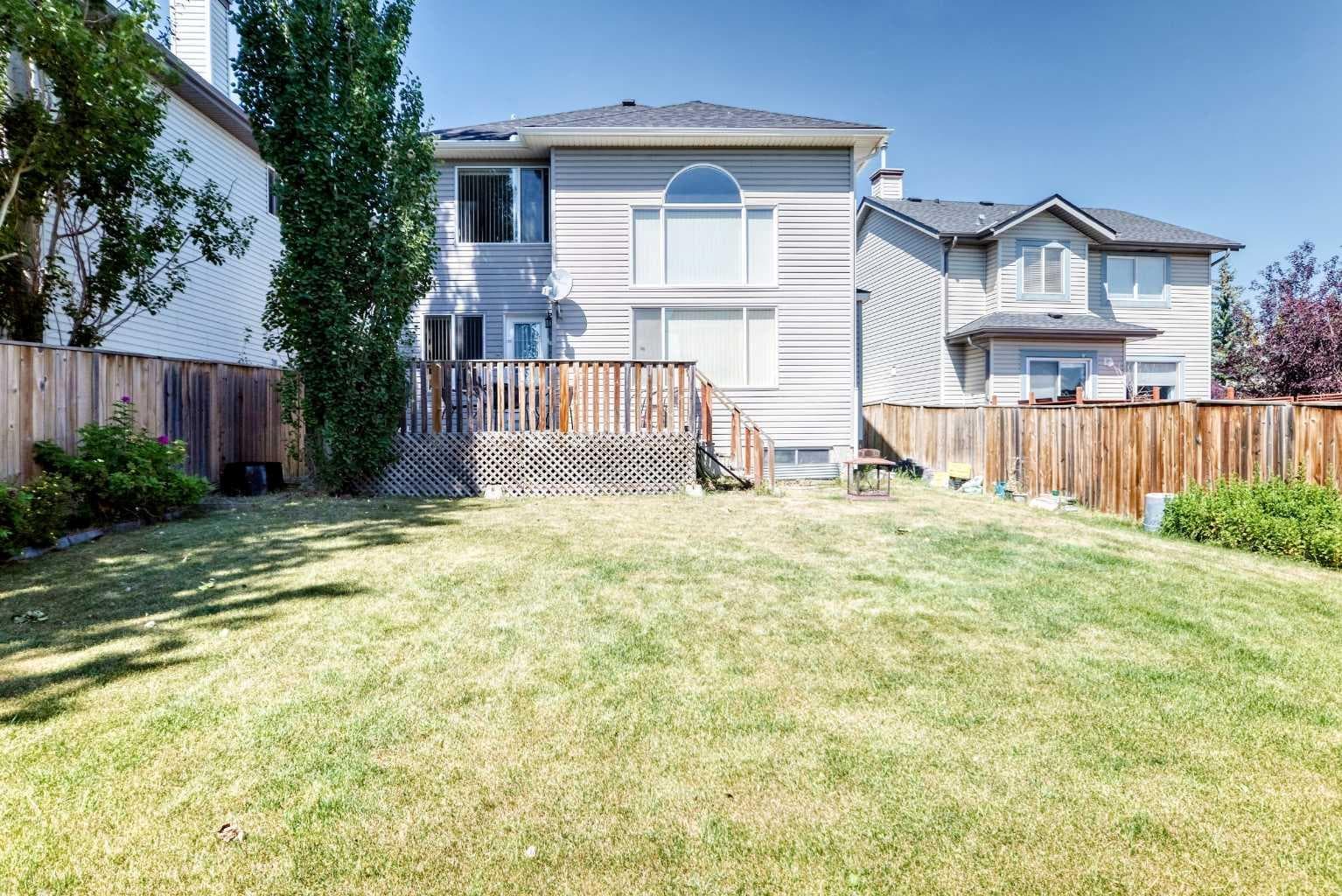 505 Kincora Bay NW