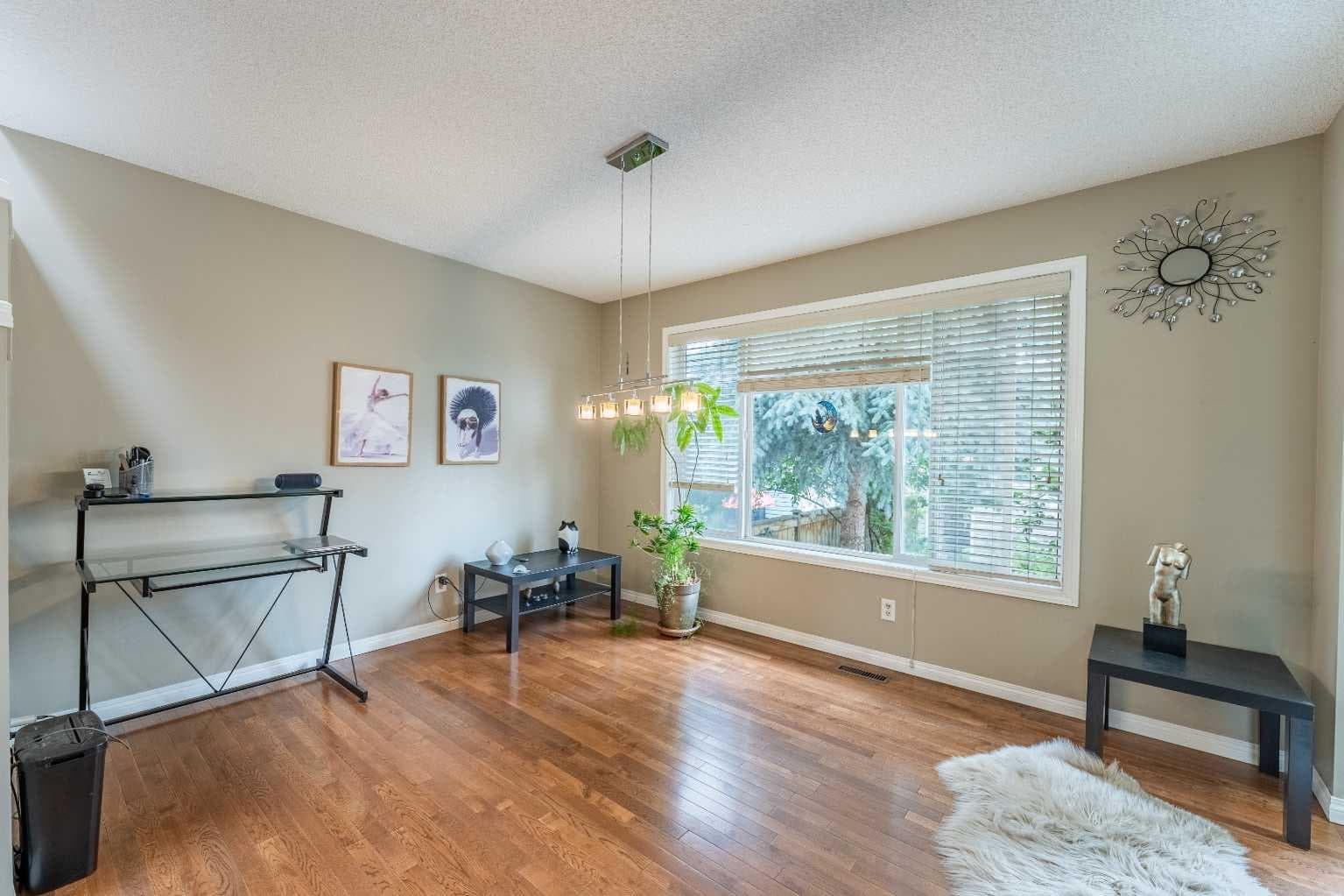 57 Auburn Bay View SE