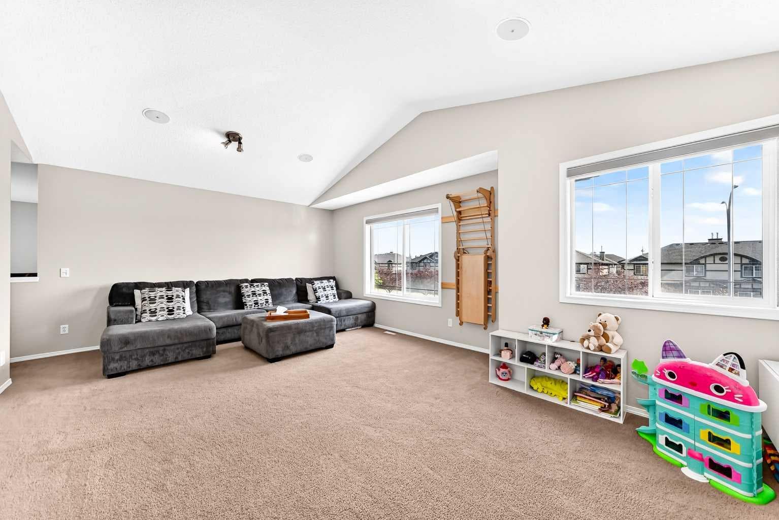 150 Springmere Drive 