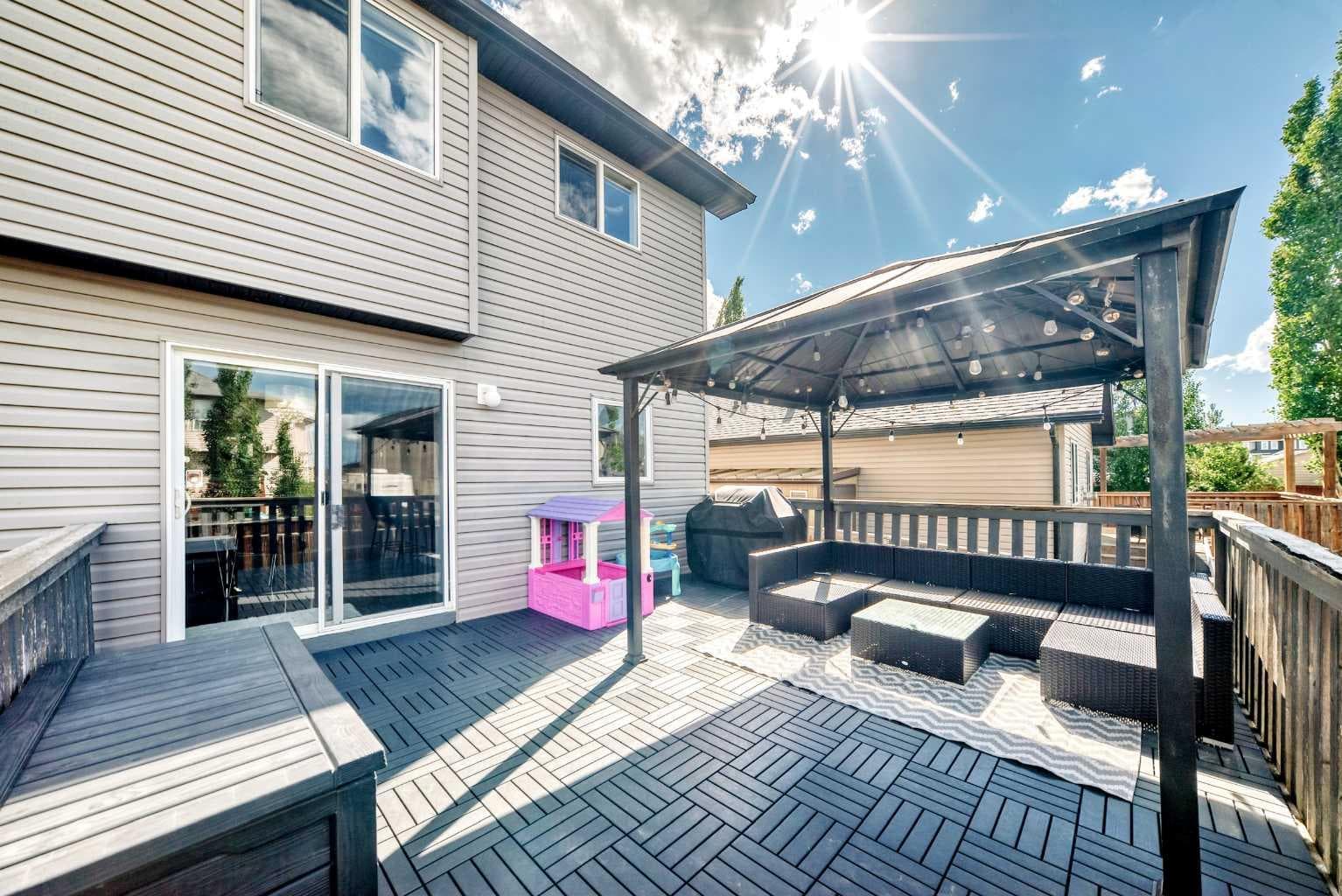 150 Springmere Drive 