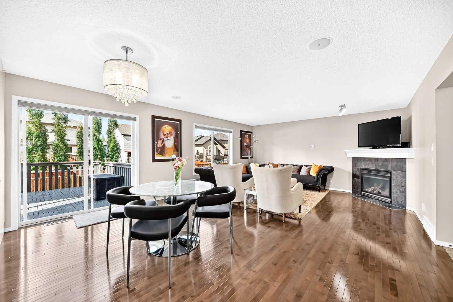 150 Springmere Drive 
