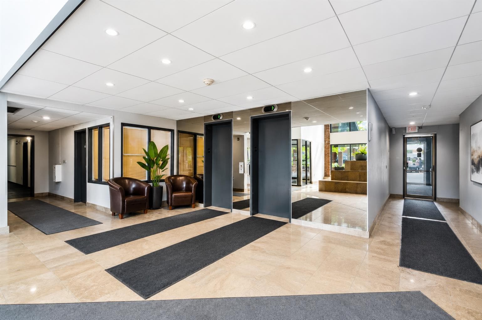305, 550 Westwood Drive SW