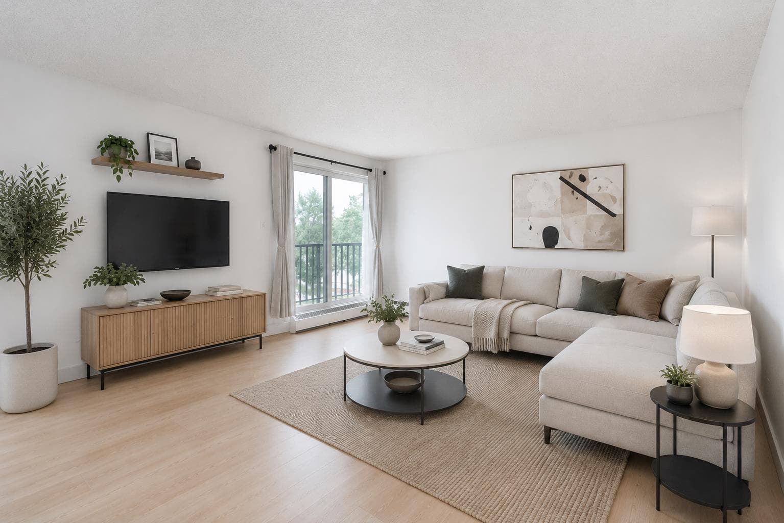305, 550 Westwood Drive SW