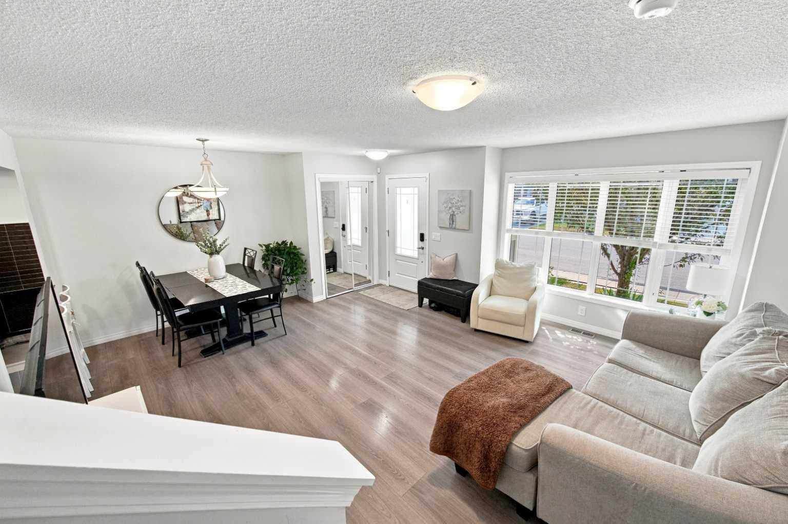 14 Windford Crescent SW
