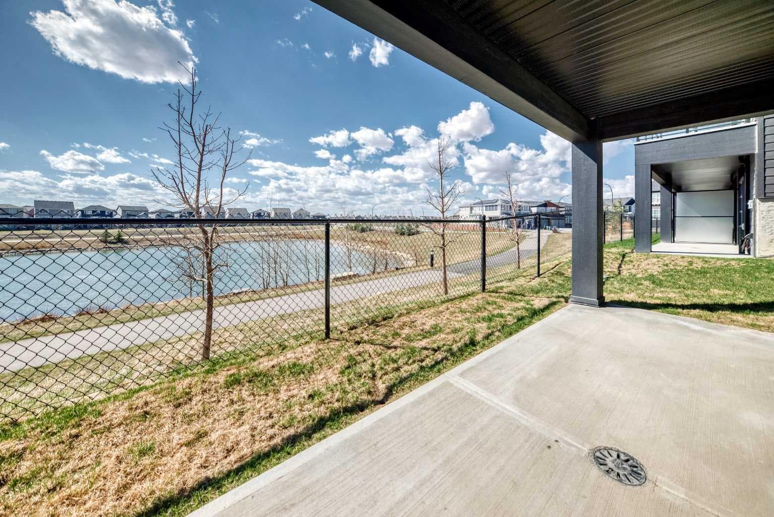 3125, 55 Lucas Way NW