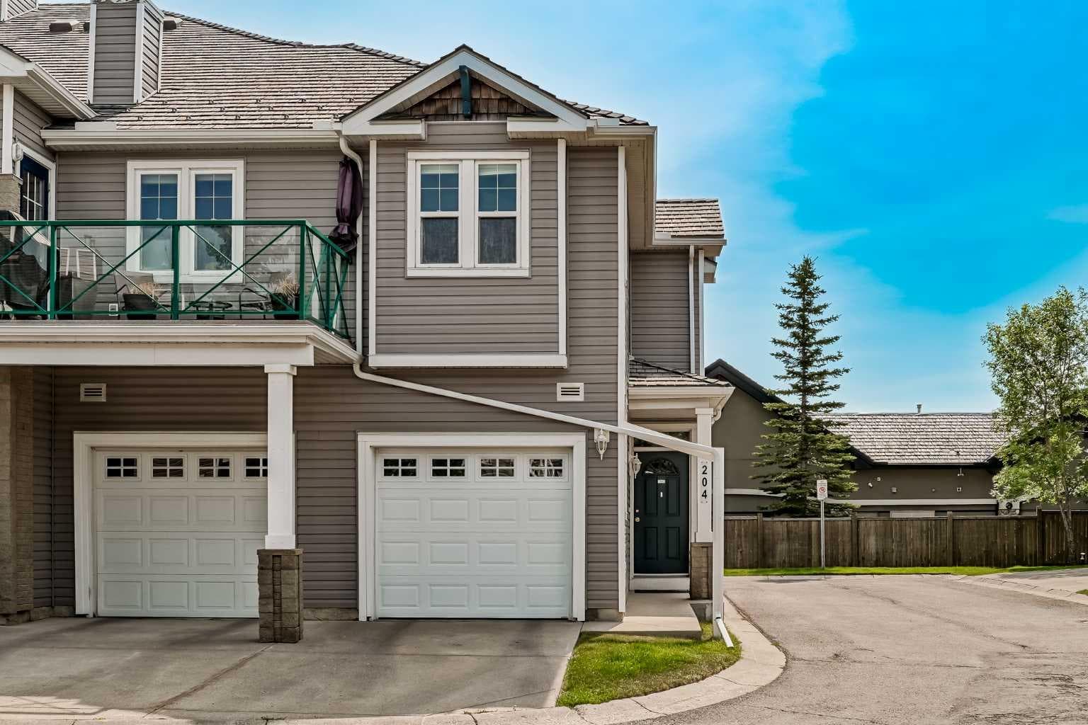 204, 39 Hidden Creek Place NW