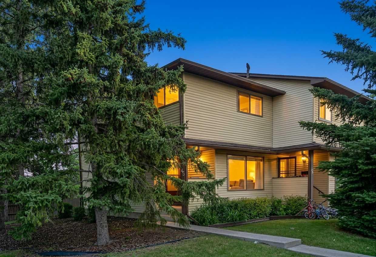 45, 380 Bermuda Drive NW