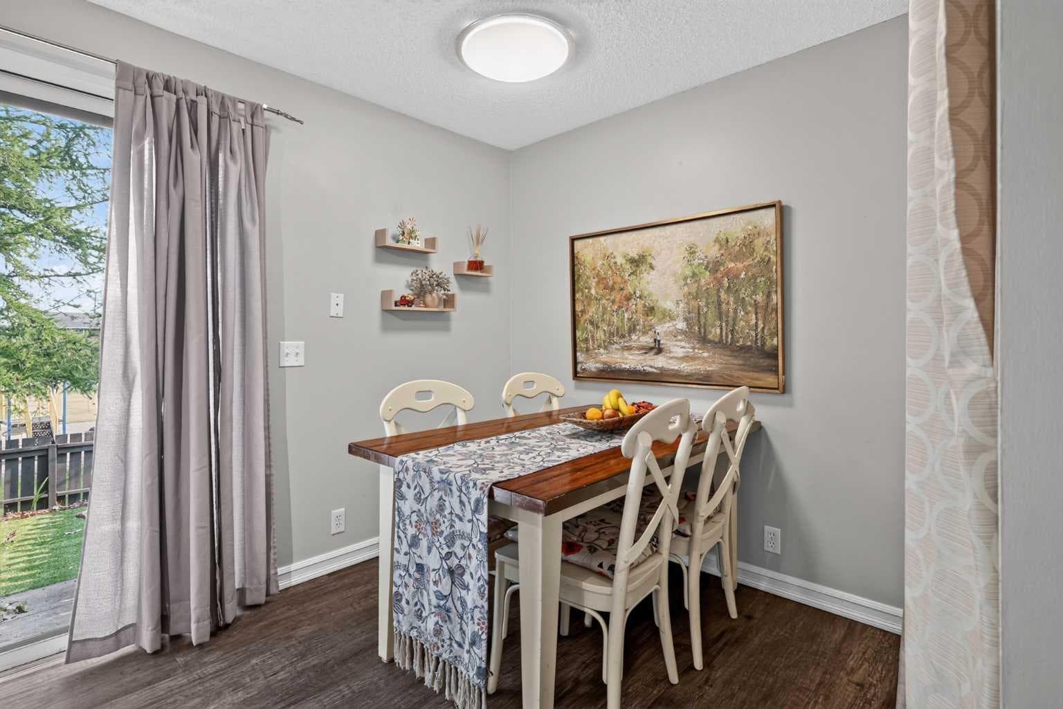 45, 380 Bermuda Drive NW