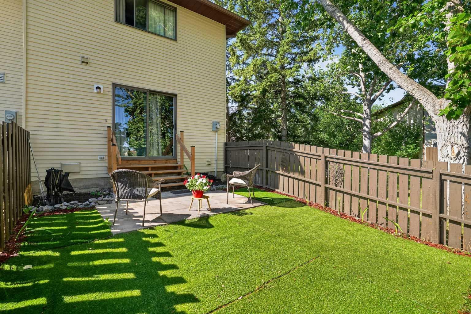 45, 380 Bermuda Drive NW