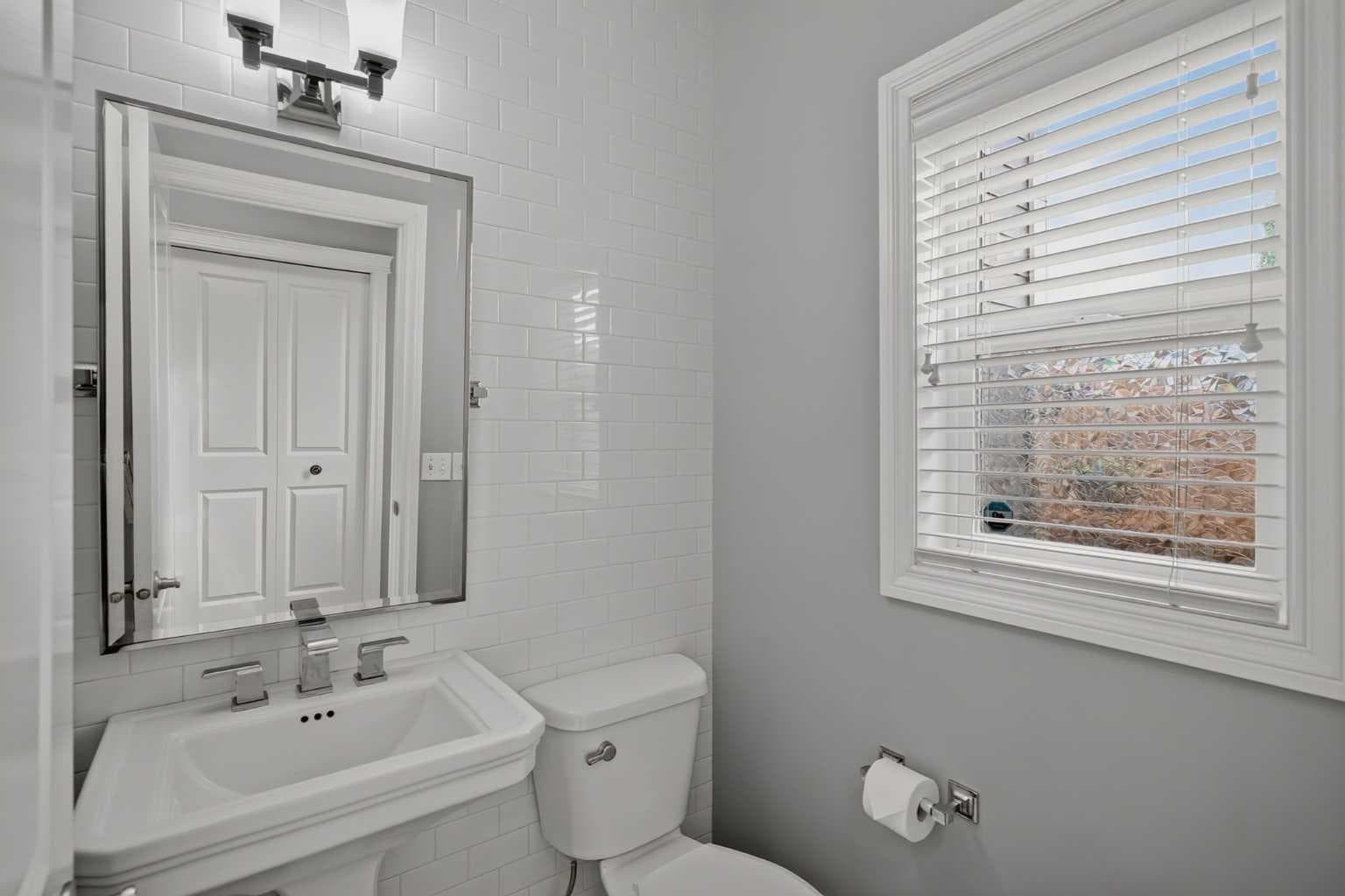 53 Mahogany Point SE