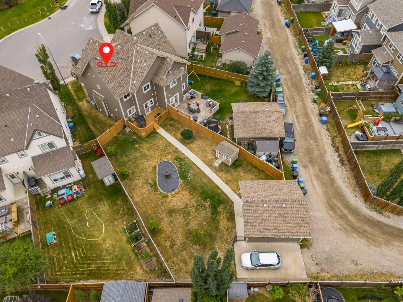 53 Mahogany Point SE