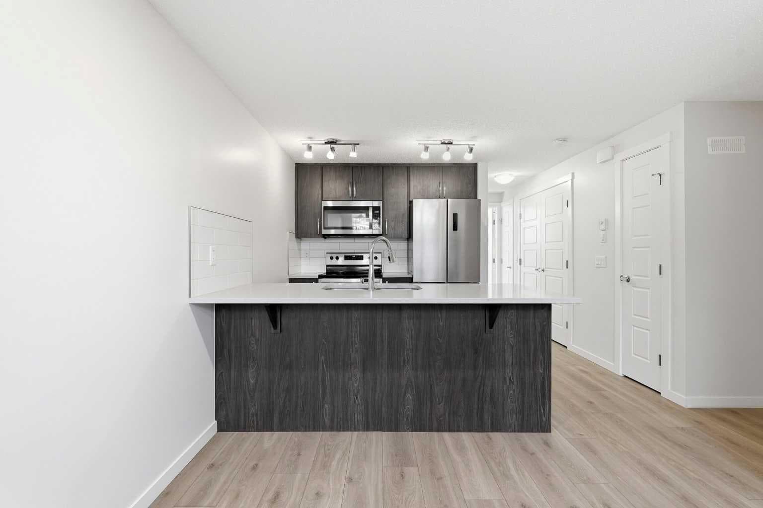 124 Cranbrook Square SE