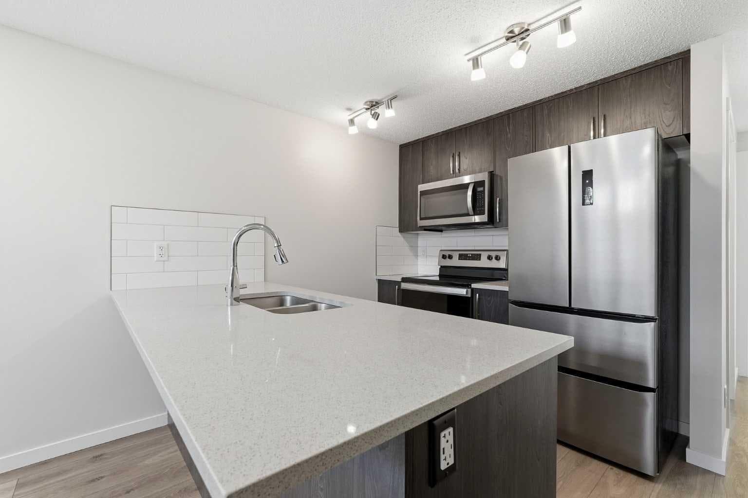 124 Cranbrook Square SE