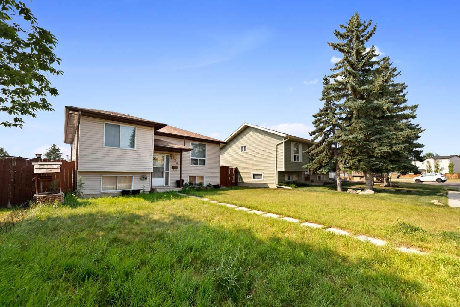 224 Faldale Close NE