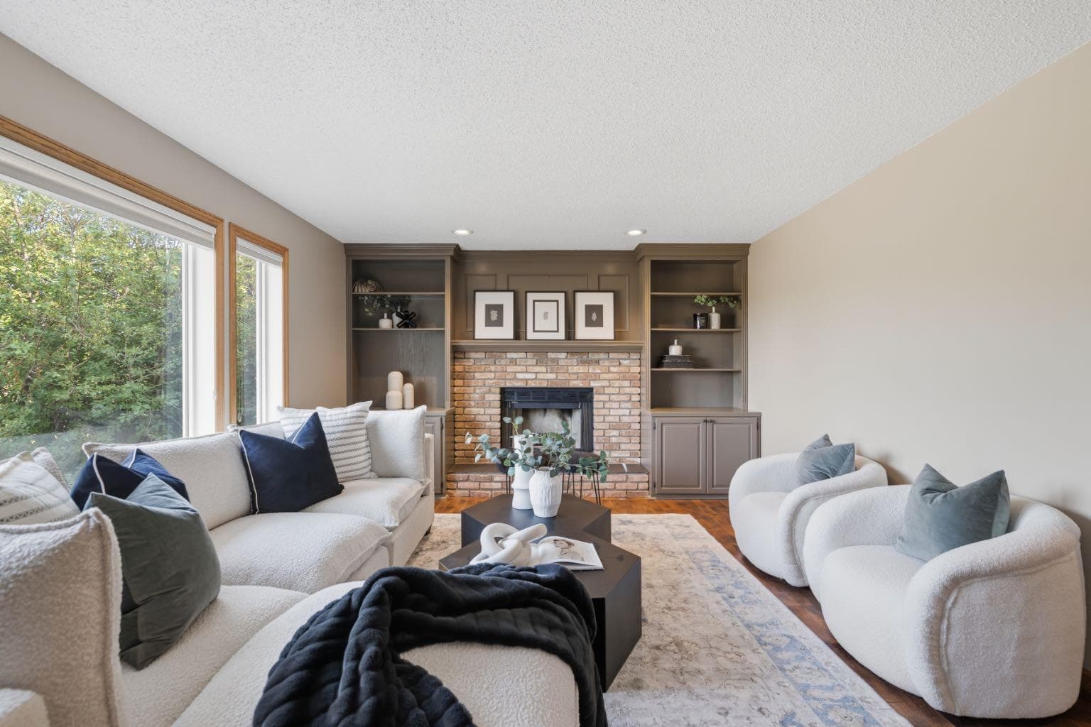 473 Hawkford Way NW