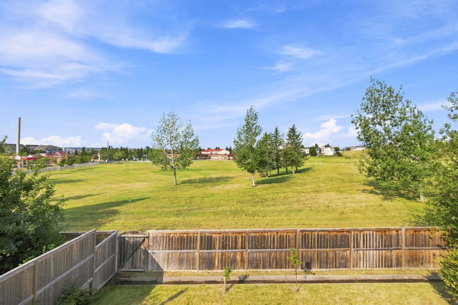 473 Hawkford Way NW