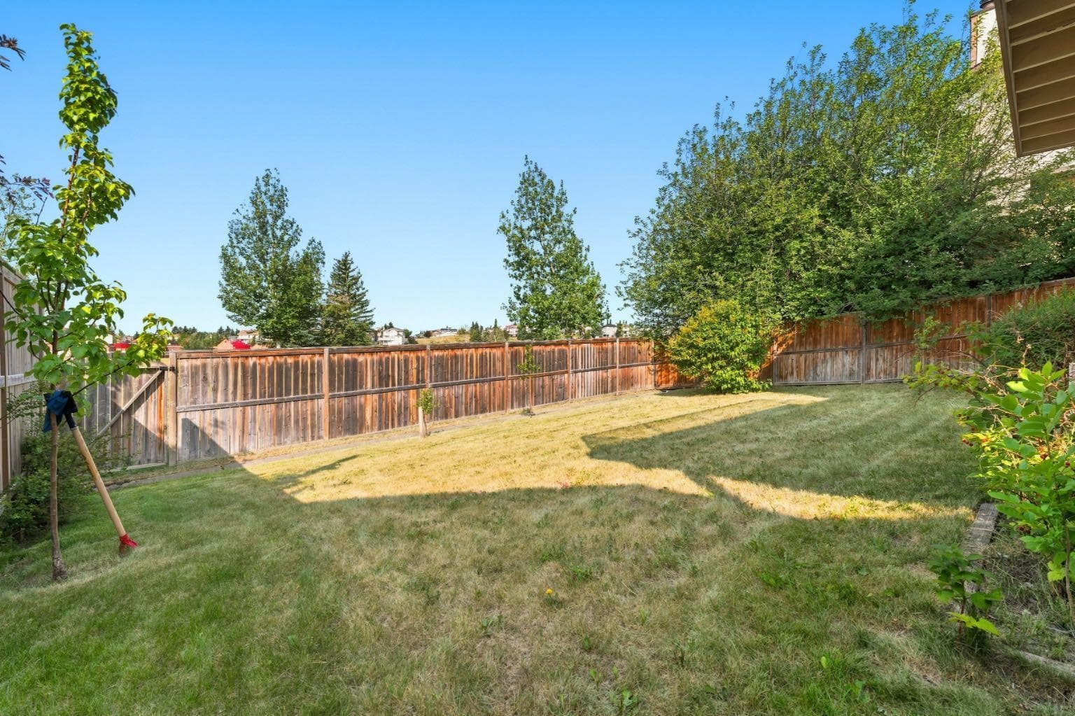 473 Hawkford Way NW