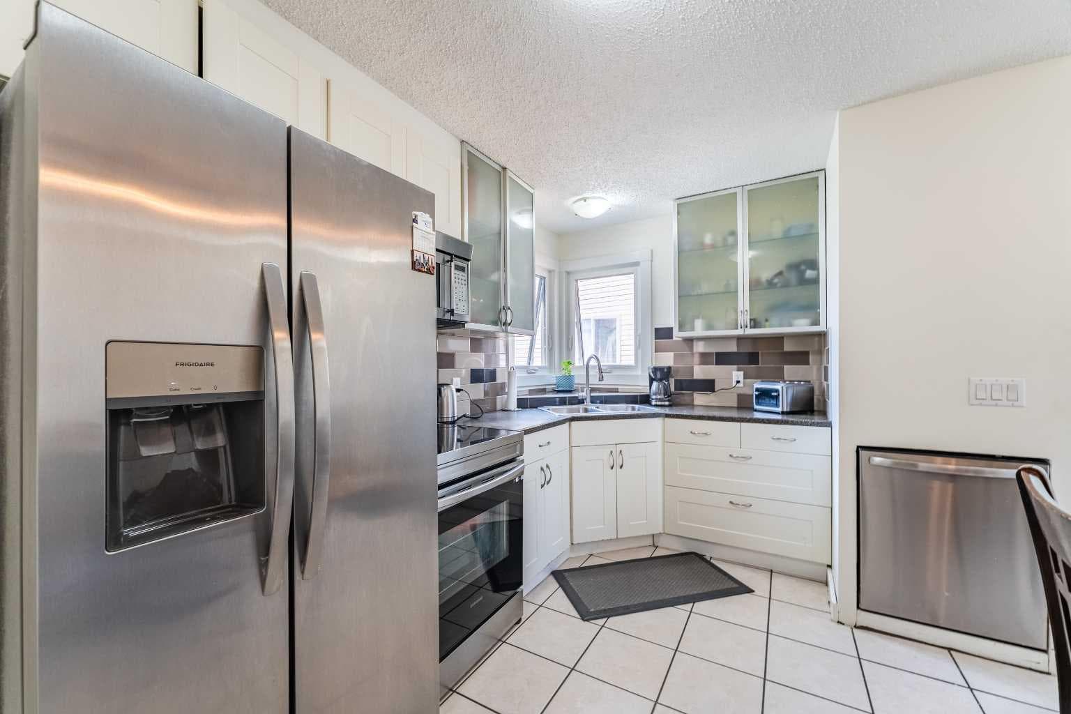 44 Templehill Drive NE
