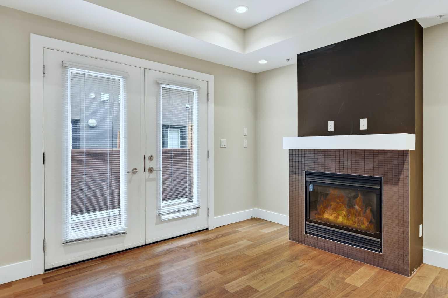10, 1717 27 Avenue SW