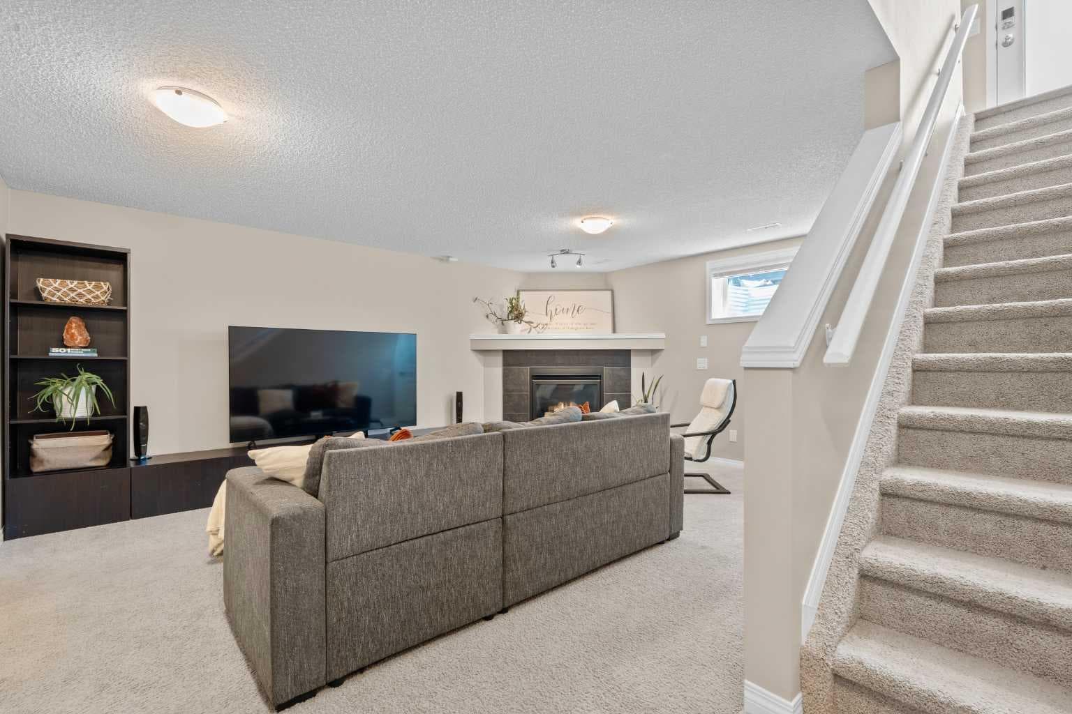 38 Auburn Bay Gardens SE