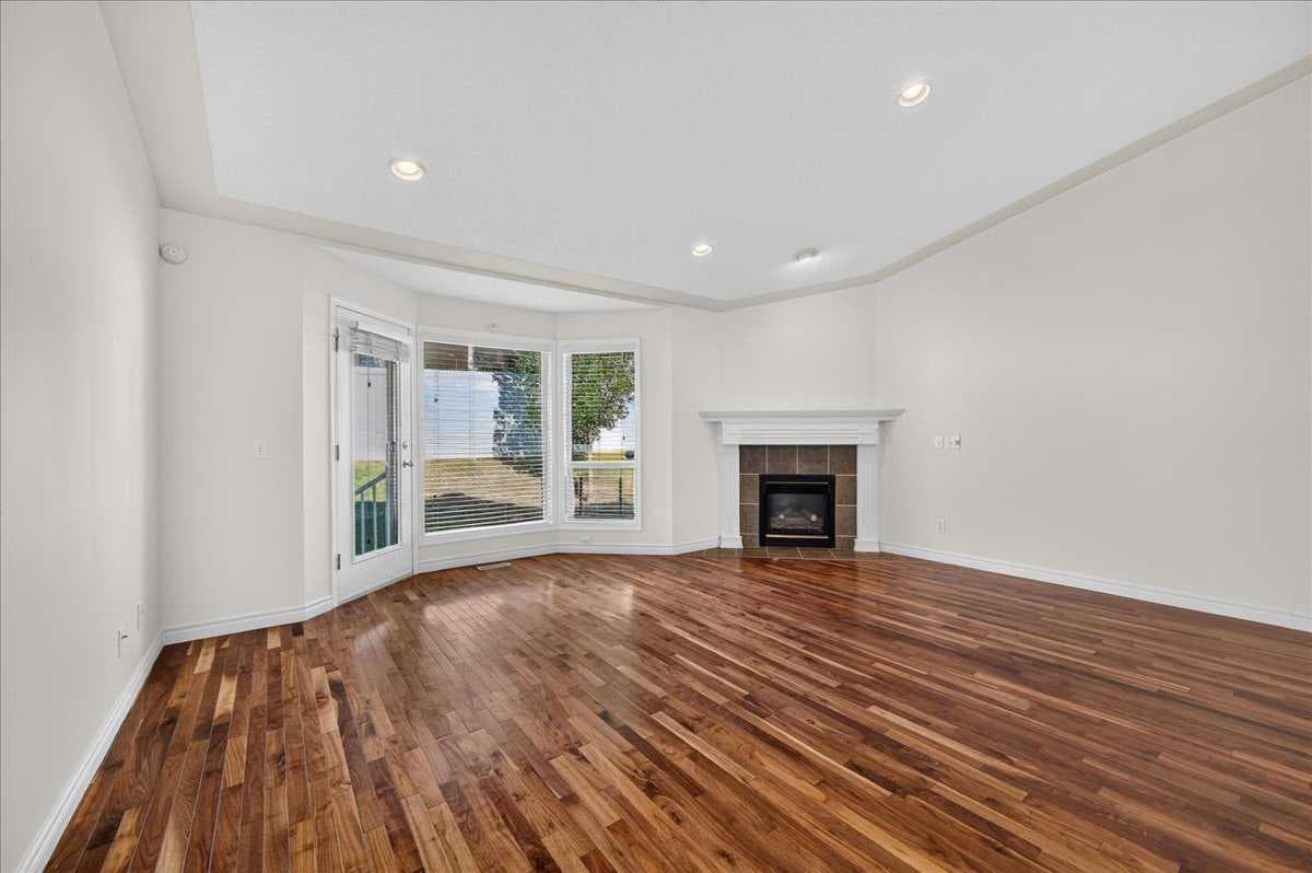21 Strathearn Gardens SW