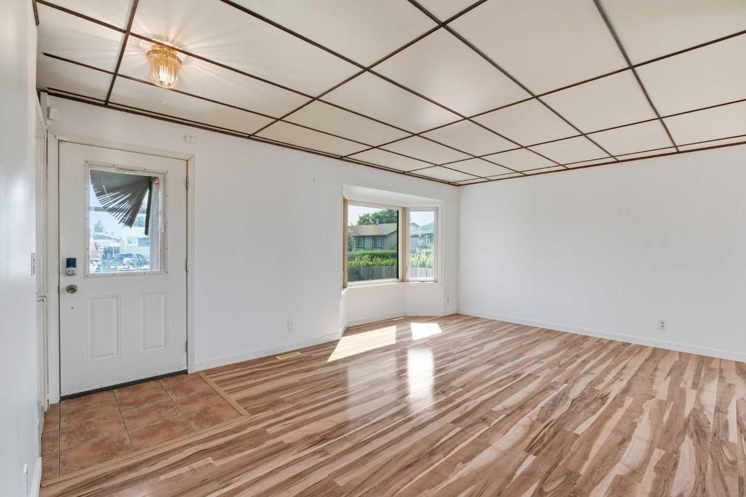 7807 Olympia Bay SE
