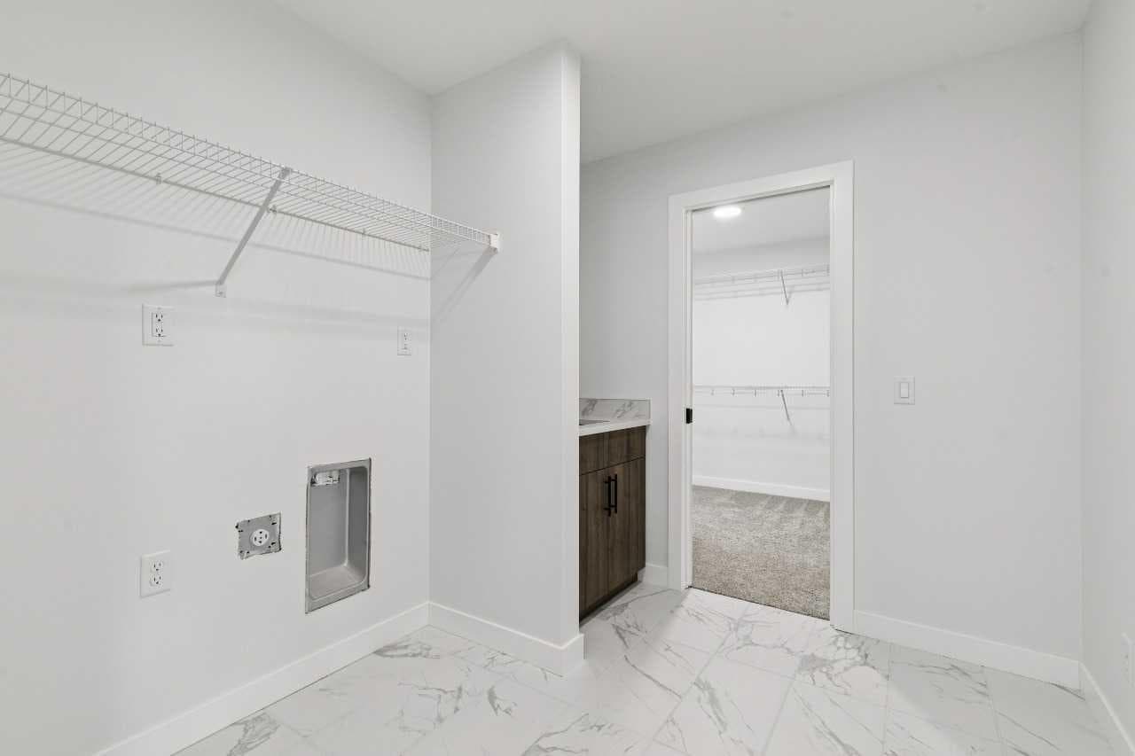 412 Bridgeport Glen 